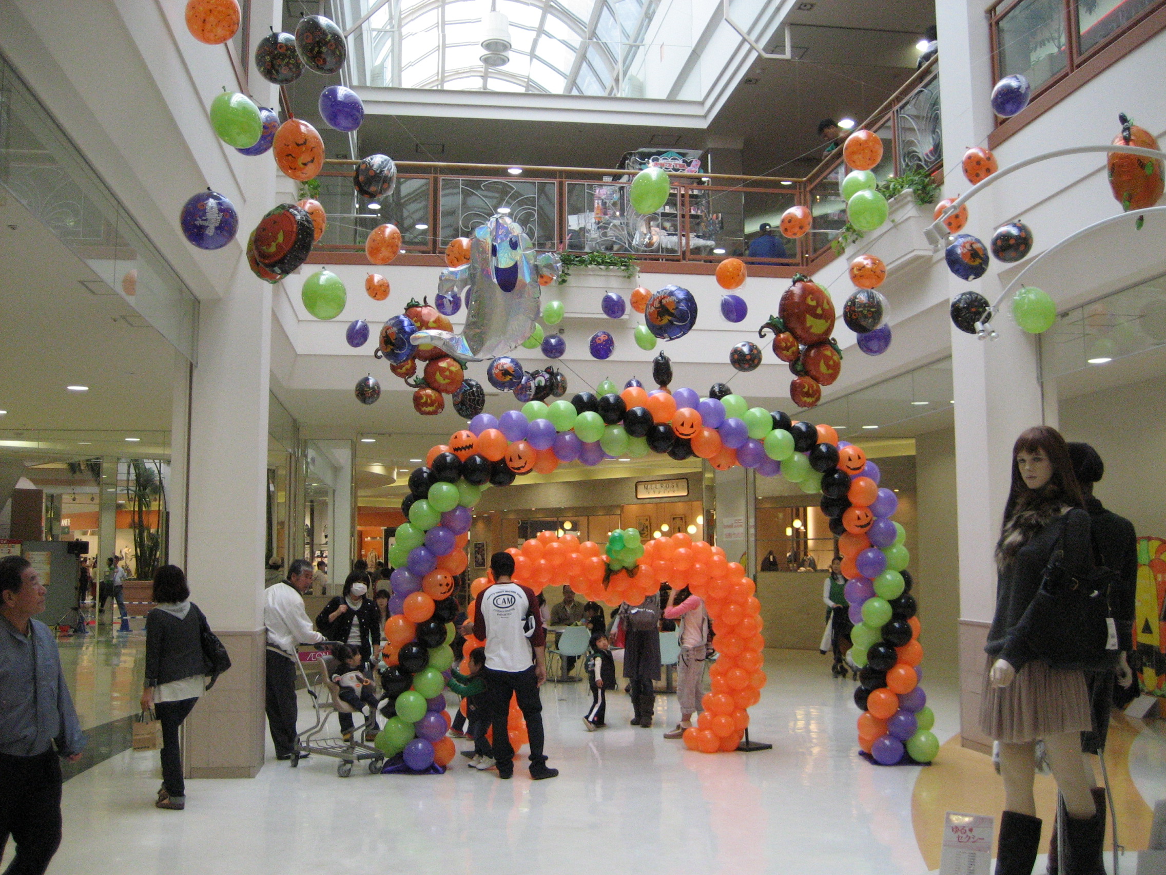 Hallowee decoration at the mall